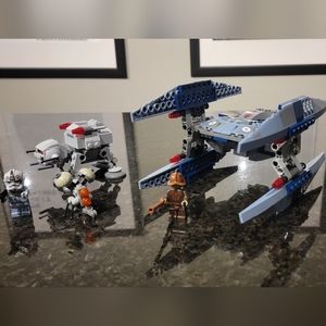 Star Wars Lego Vulture Droid and AT-AT sets